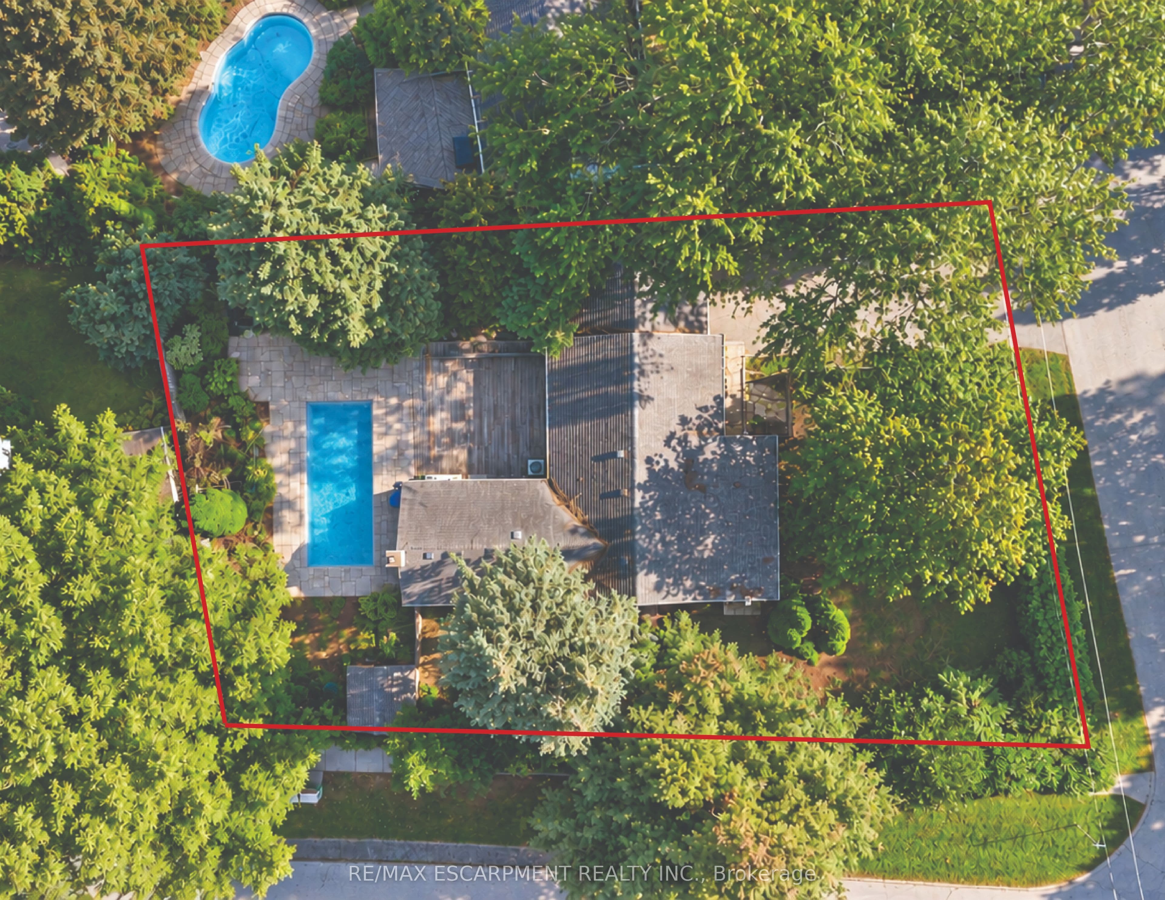 505 Patricia Drive, Oakville, ON L6K 1L9