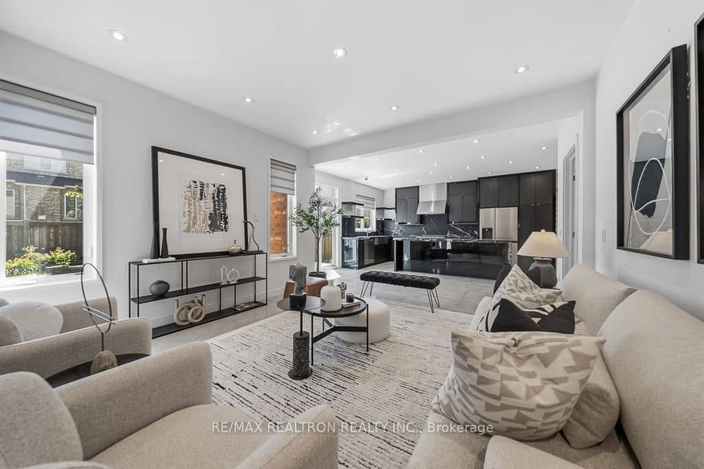 55 Headwind Boulevard, Vaughan, ON L4H 3R9
