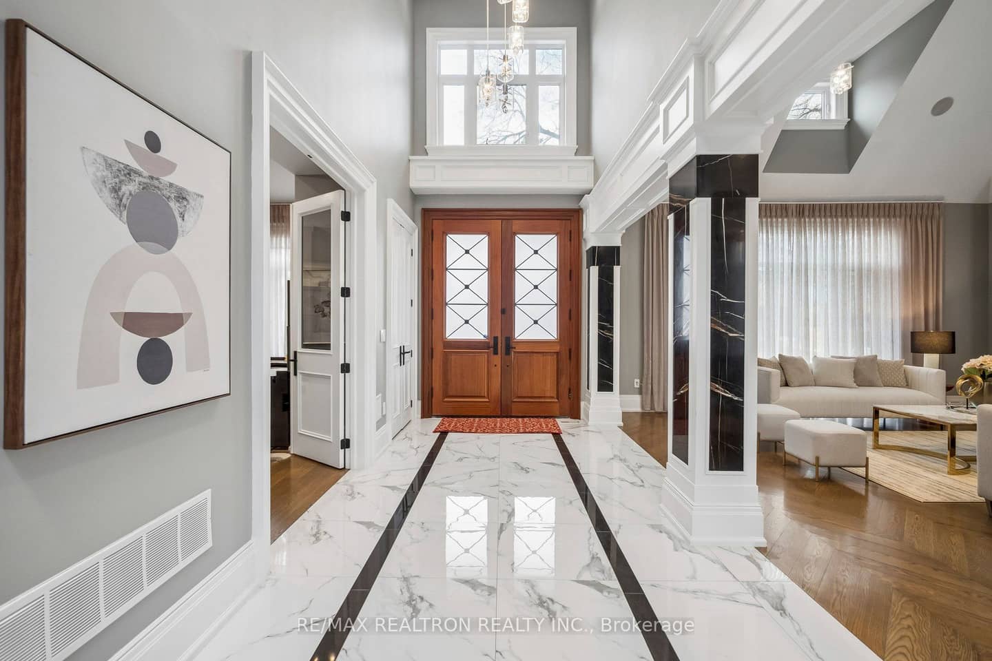 12 Miner Circle, Markham, ON L3R 1Y1